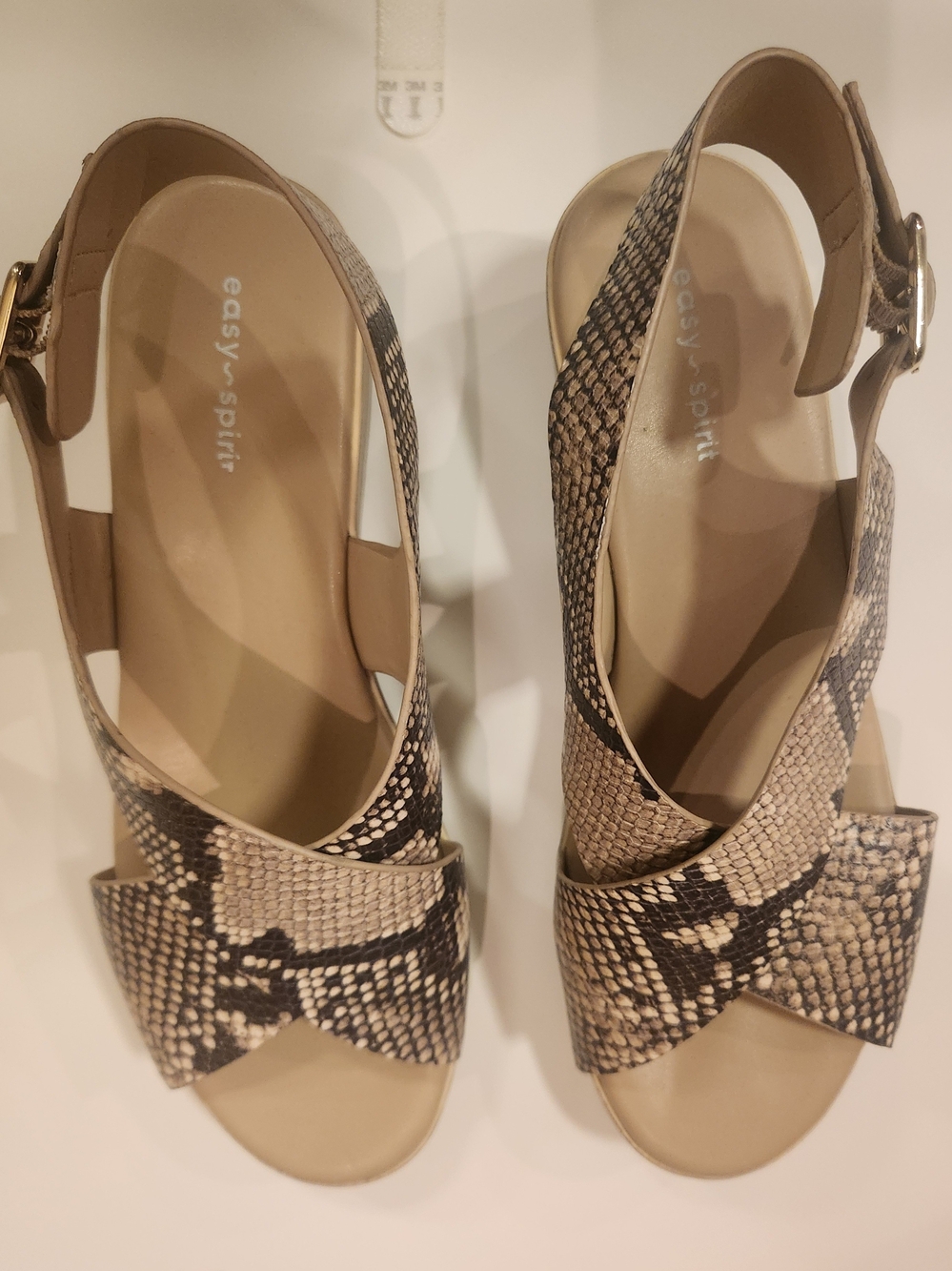 Easy Spirit 8.5 WIDE WIDTH Taupe Snake-Print Slingback Sandals